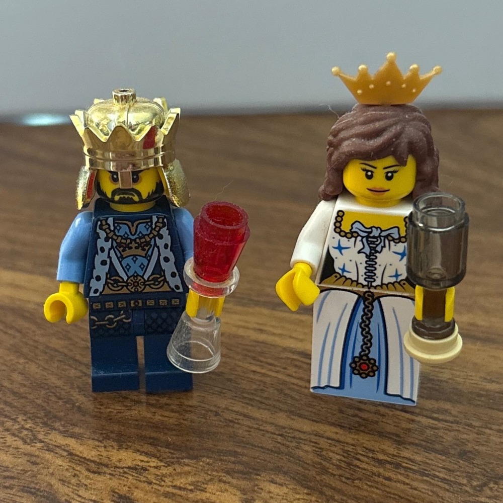 LEGO Castle Minifigures King and Queen Royal Medieval Figures with Goblets